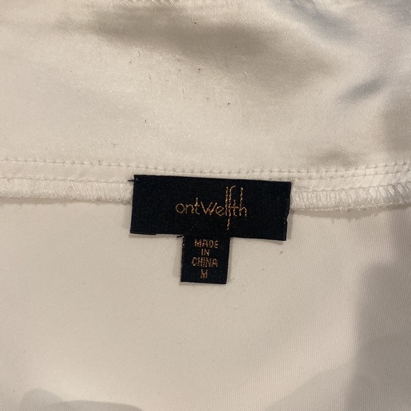 OntWelfth Silk white tank top size medium - Picture 8 of 8